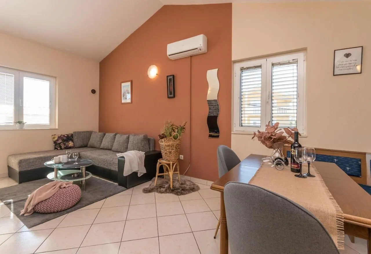 Apartments Amaris Biograd Na Moru