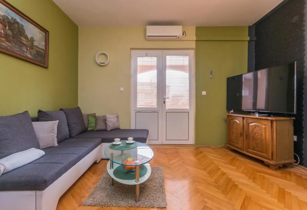Apartments Amaris Biograd Na Moru Croatia