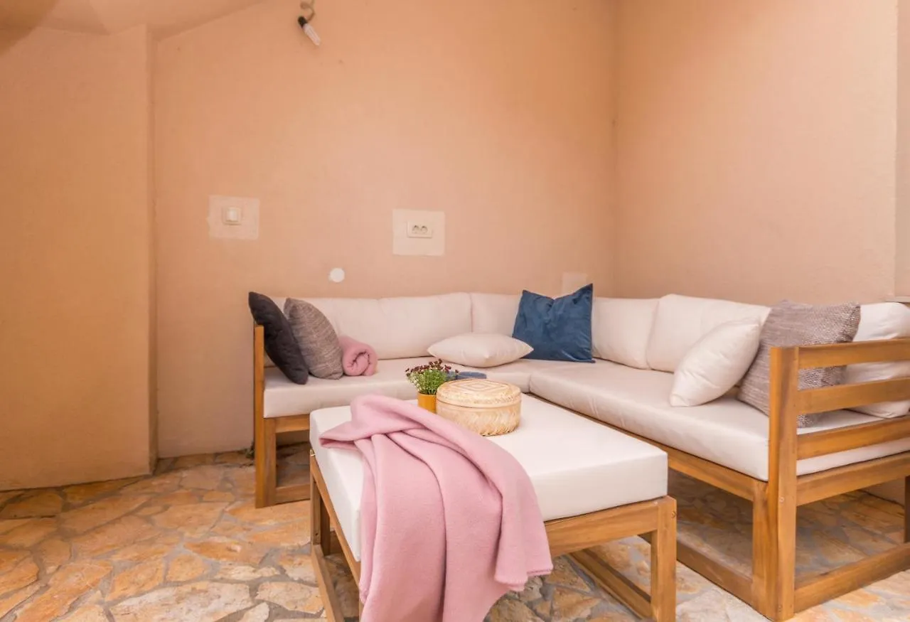 Apartments Amaris Biograd Na Moru Croatia