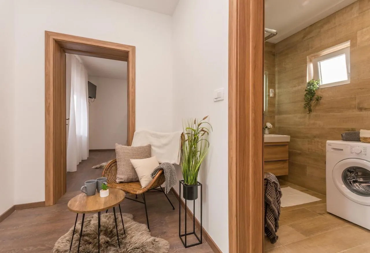 Apartments Amaris Biograd Na Moru Croatia