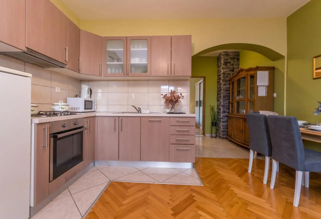 Apartments Amaris Biograd Na Moru